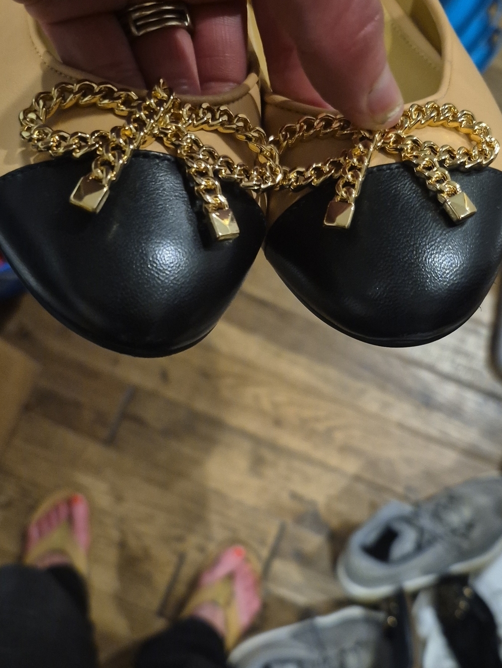MICHAEL Michael Kors Blush Pink and Black Cap-Toe Ballet Flats with Gold Bow 5.5 - Picture 5 of 5